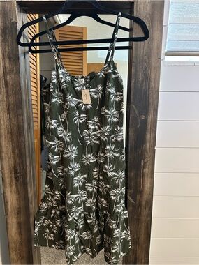 ANA Palm Tree Print Sundress Women’s Small Green Tropical Spaghetti Strap